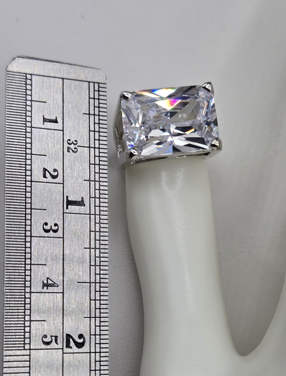 Swarovski Crystal Elements Silver Statement Ring Size 6 East West Design Prom - Picture 5 of 7